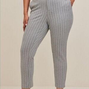 Torrid Gray Pinstripe Cropped Pants